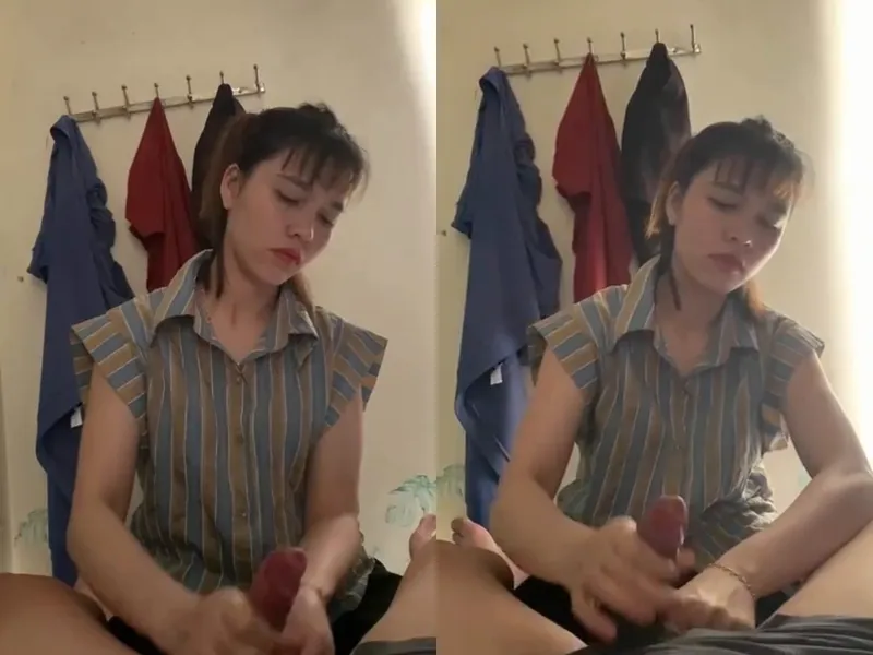 Anh trai đi vắng, ép vợ của anh trai sục của quý xuất tinh